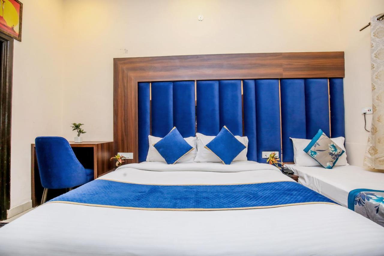 Hotel Karan Residency - 5 Min Walk From Golden Temple Амритсар Екстериор снимка