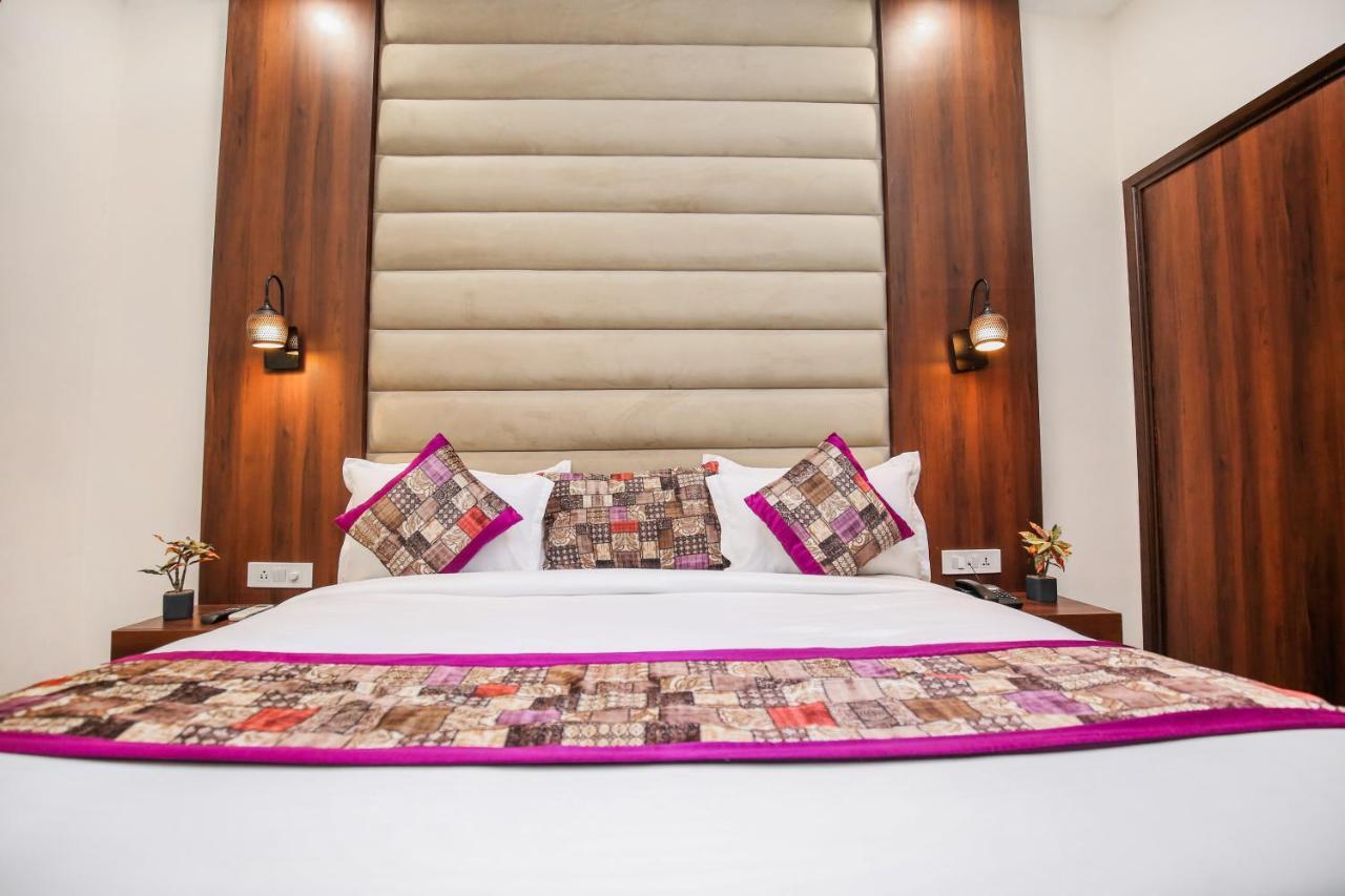 Hotel Karan Residency - 5 Min Walk From Golden Temple Амритсар Екстериор снимка