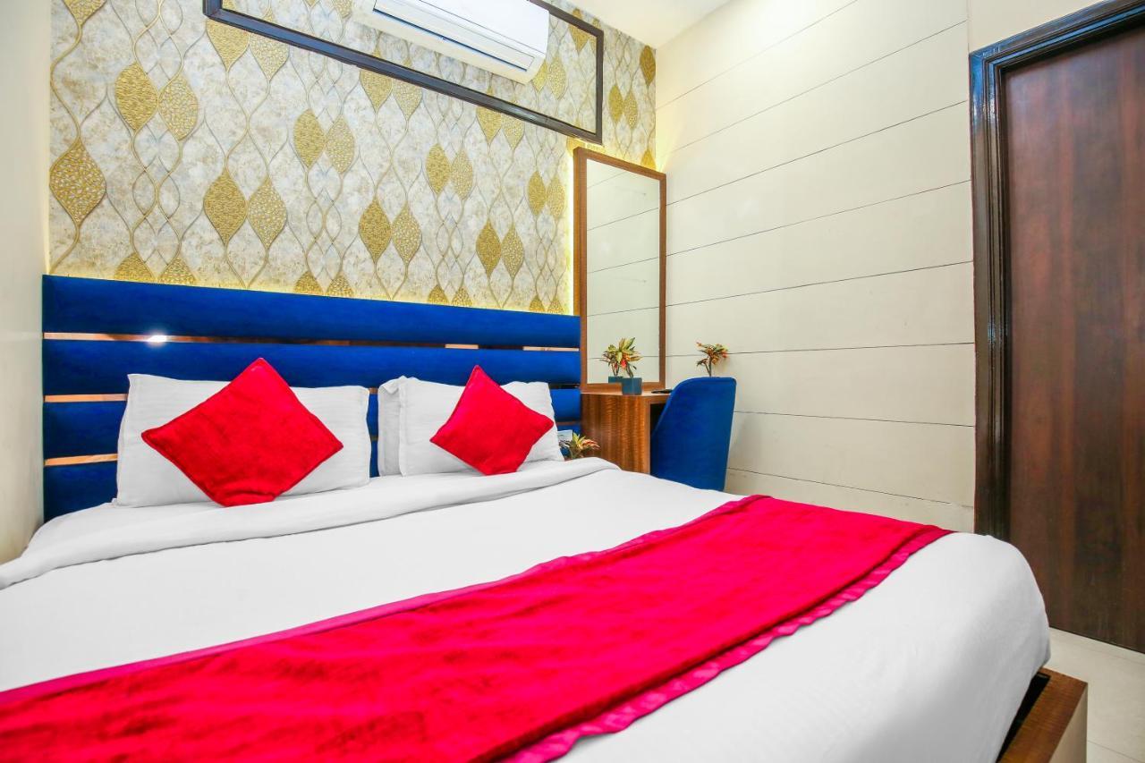 Hotel Karan Residency - 5 Min Walk From Golden Temple Амритсар Екстериор снимка